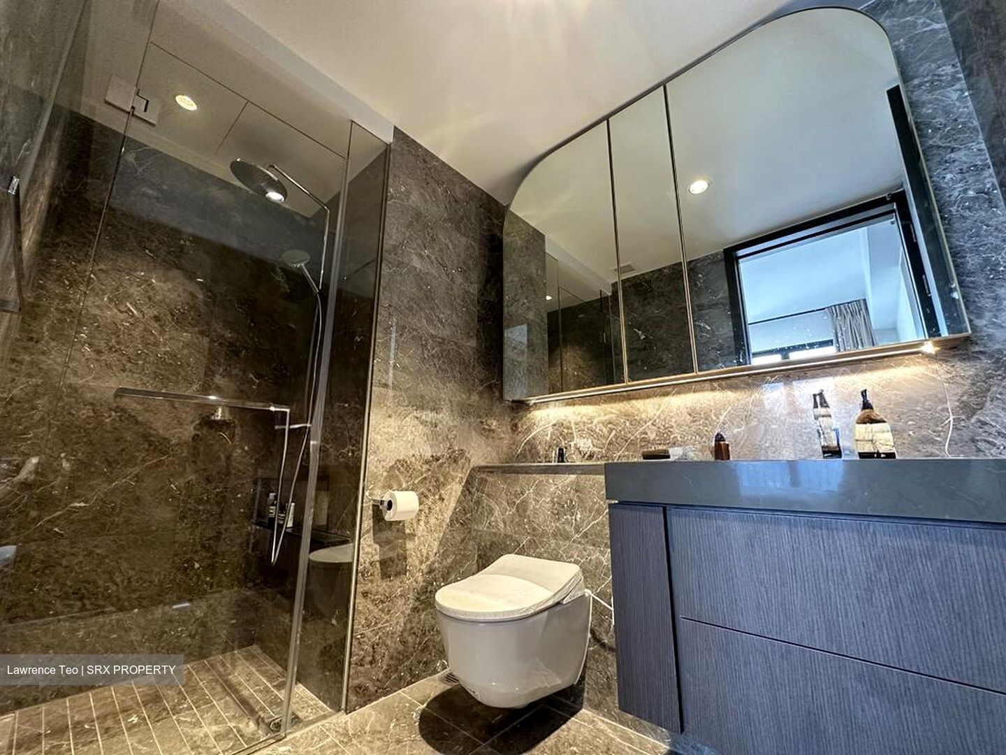 Avenue South Residence (D3), Apartment #522070871